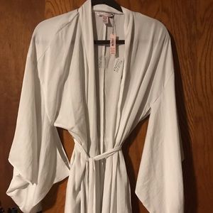 New with tags VS robe